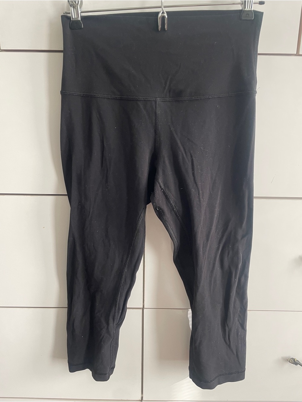 Lululemon Black Capri Leggings